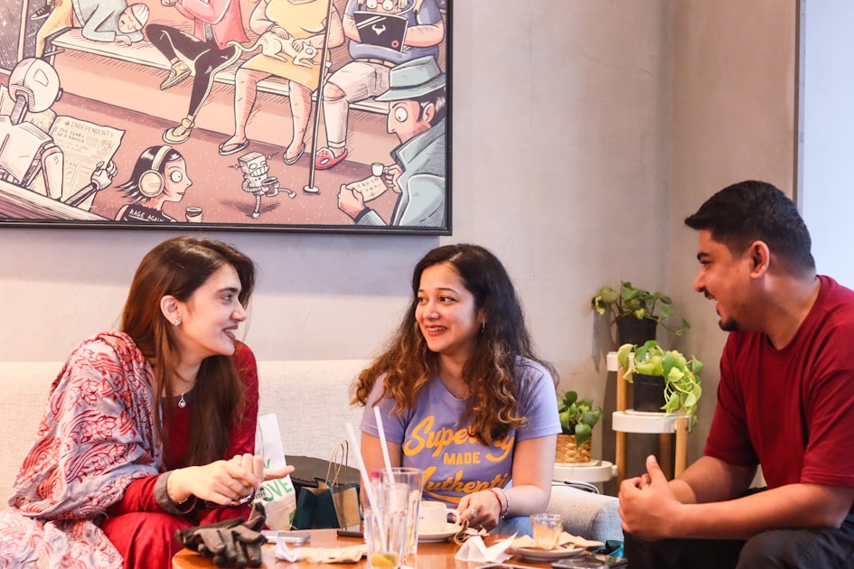 Navigating Shared Expenses: Splitting Bills in Relationships